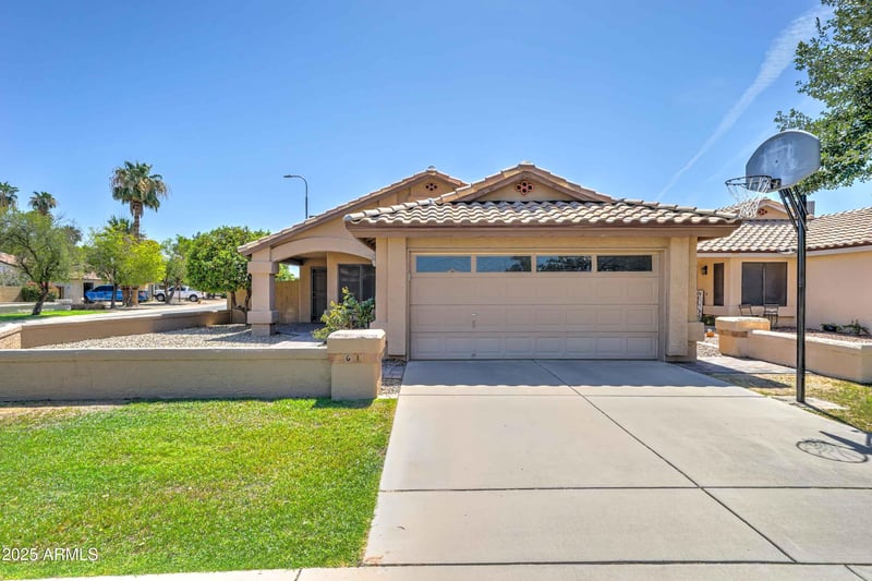 61 Crestview St, Chandler, AZ 85226