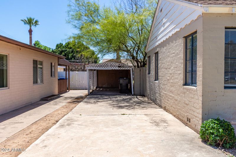 61 E 2nd Ave, Mesa, AZ 85210