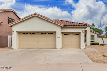 61 S Forest Dr, Chandler, AZ 85226