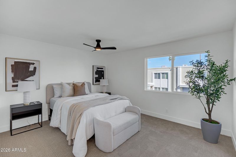 610 E Montebello Ave #41, Phoenix, AZ 85012