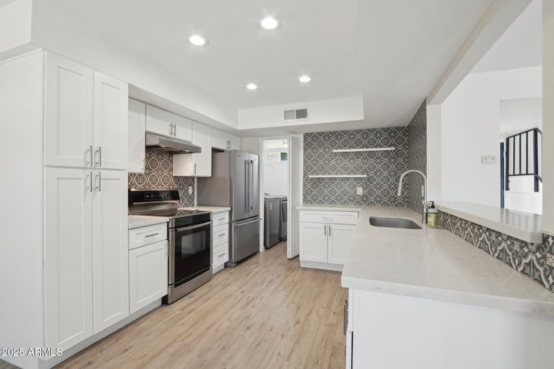 610 E Montebello Ave #46, Phoenix, AZ 85012