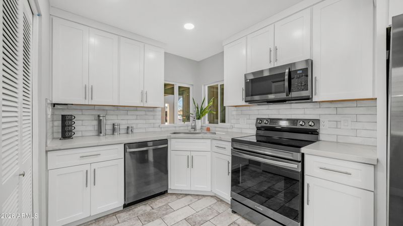 610 E Royal Palm Sq N, Phoenix, AZ 85020