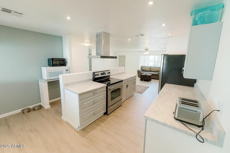 610 Estevan Ave, Apache Junction, AZ 85119