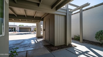 610 Royal Palm Sq, Phoenix, AZ 85020