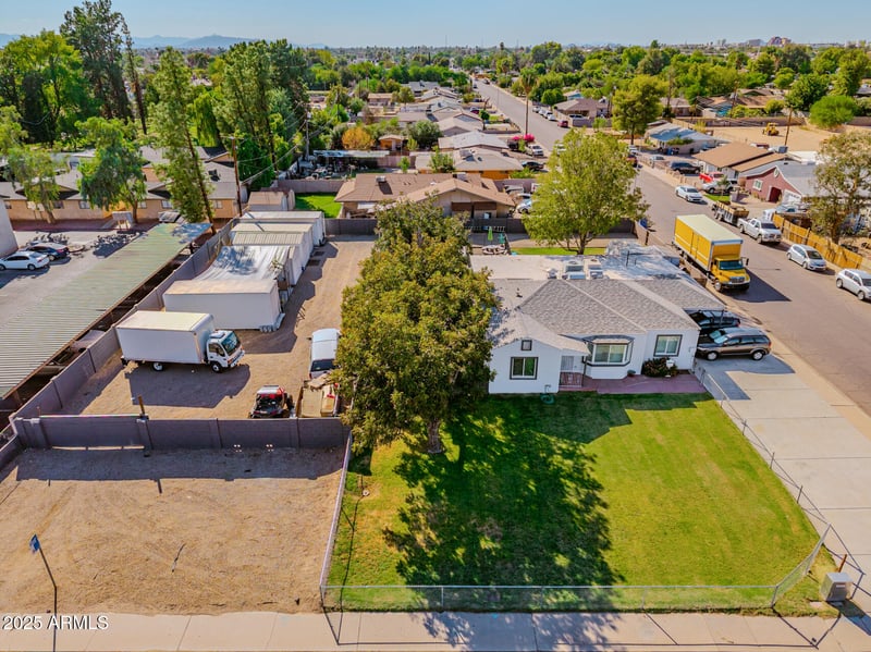 610 Stapley Dr, Mesa, AZ 85204