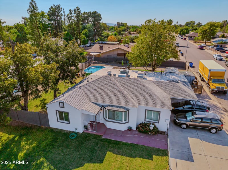 610 Stapley Dr, Mesa, AZ 85204