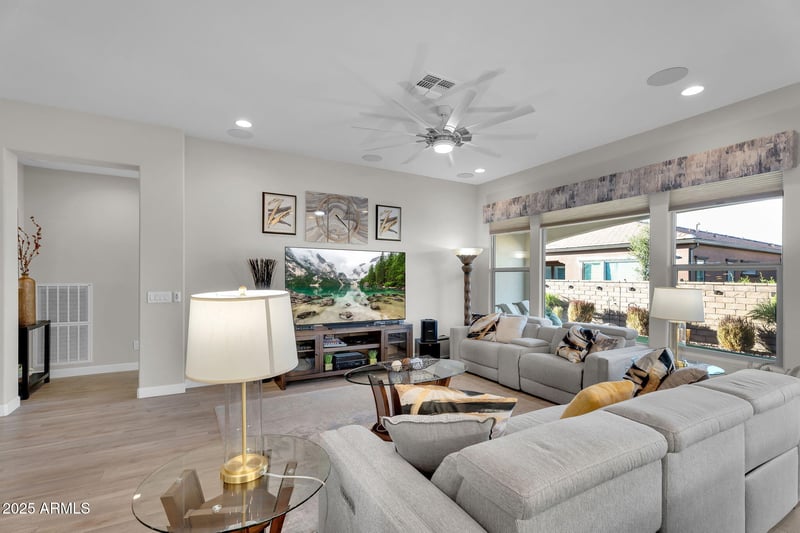 610 Watermelon Ln, Queen Creek, AZ 85140