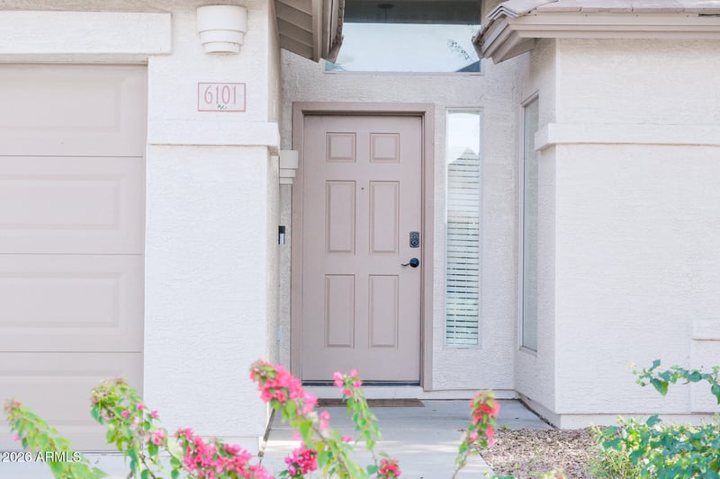 6101 S Four Peaks Pl, Chandler, AZ 85249
