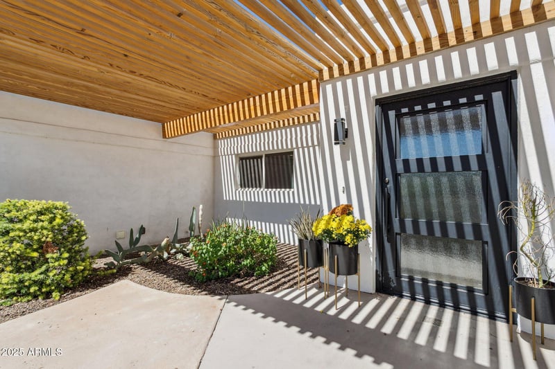 6102 Cambridge Ave, Scottsdale, AZ 85257