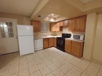 6102 W Townley Ave, Glendale, AZ 85302