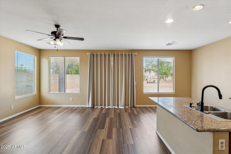 6103 54th Ave, Laveen, AZ 85339