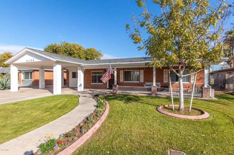 6105 N 17th Ave, Phoenix, AZ 85015