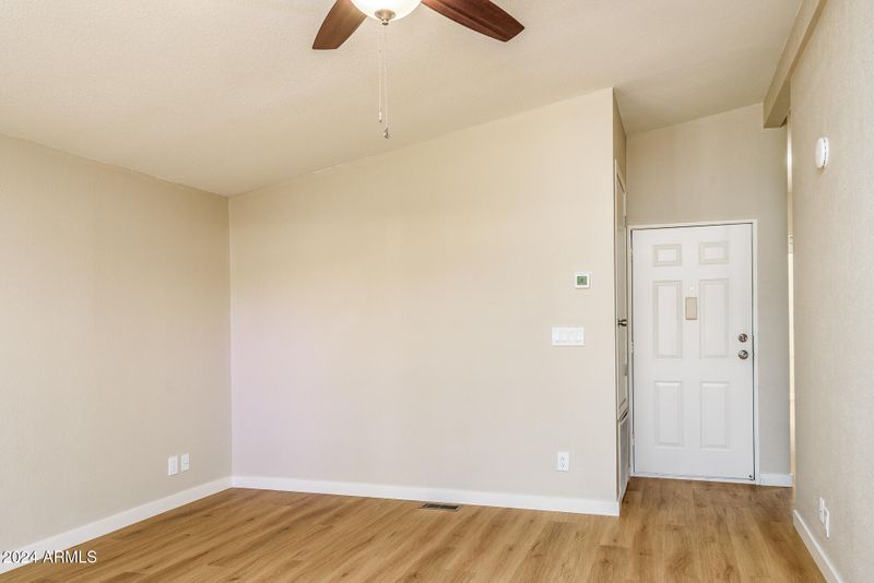 6106 S Cypress Point Dr, Chandler, AZ 85249