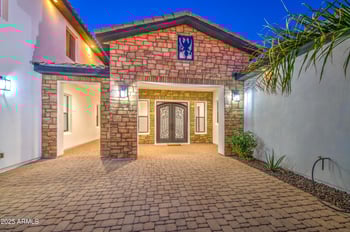 6107 175th Ave, Waddell, AZ 85355