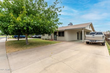 6107 Keim Dr, Glendale, AZ 85301