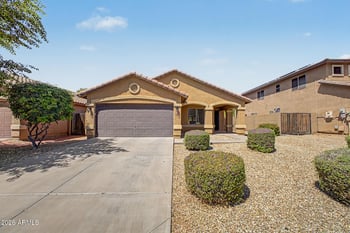 6108 53rd Dr, Laveen, AZ 85339