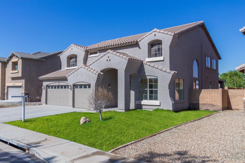 6108 S 33rd Dr, Phoenix, AZ 85041