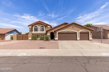 6108 W Shangri La Rd W, Glendale, AZ 85304