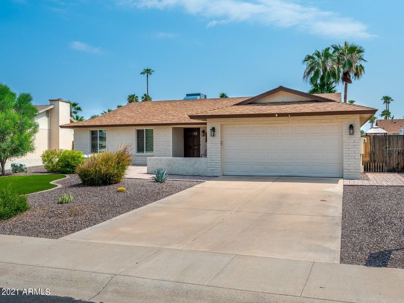 6109 E Winchcomb Dr, Scottsdale, AZ 85254