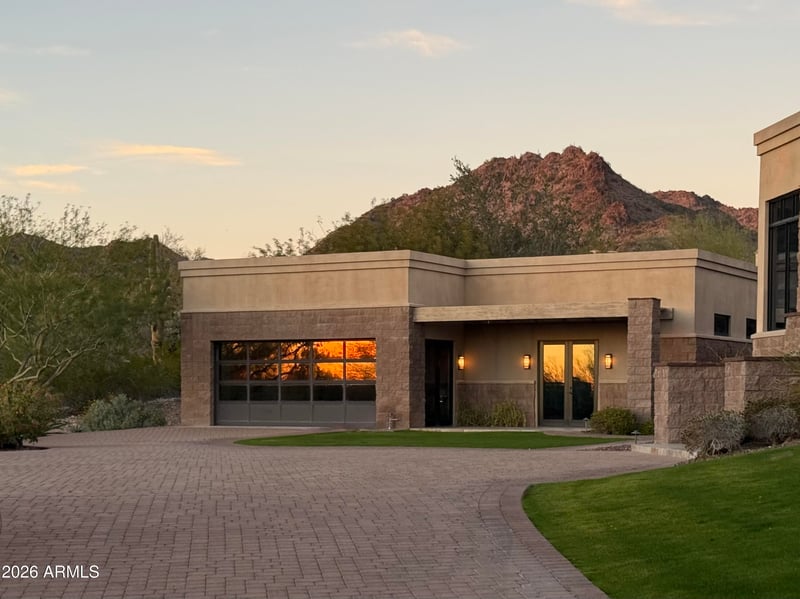 6109 Palo Cristi Rd, Paradise Valley, AZ 85253