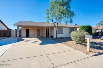 6109 Tierra Buena Ln, Glendale, AZ 85306