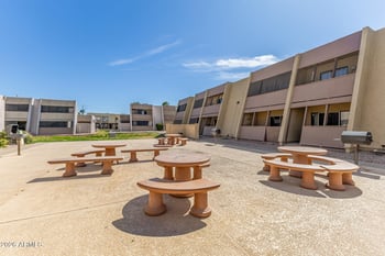 611 13th St, Tempe, AZ 85281