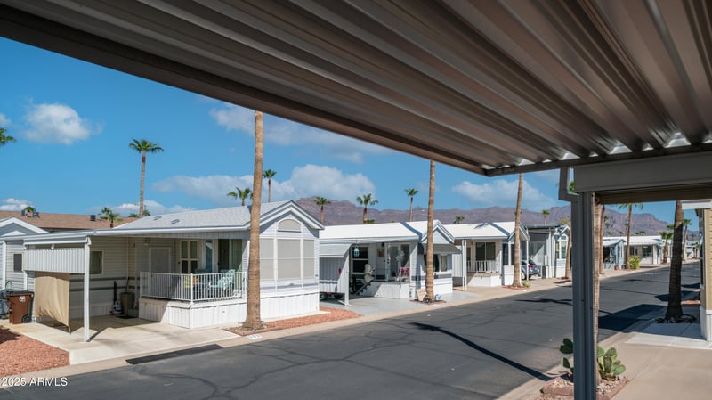 611 Ironstone Dr #611, Apache Junction, AZ 85119