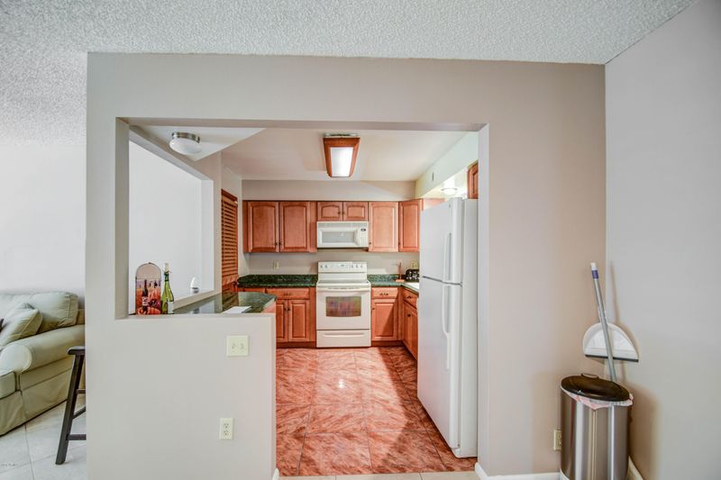 6110 E Dallas St, Mesa, AZ 85205