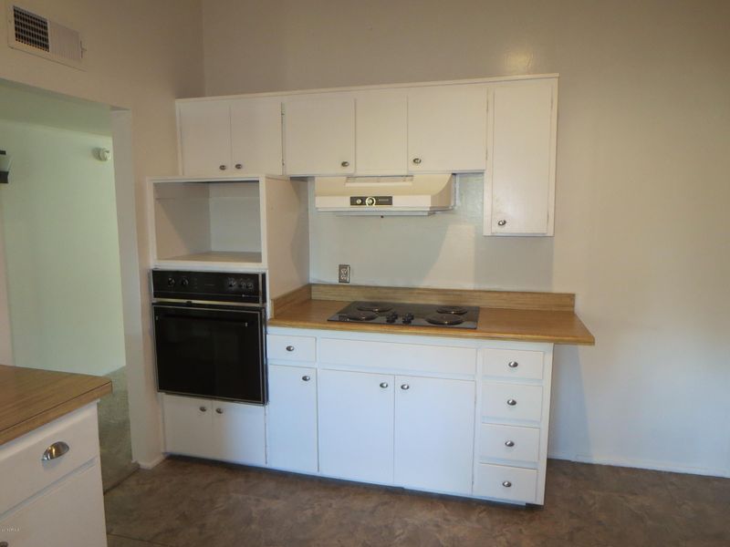 6110 N 12th Pl #10, Phoenix, AZ 85014