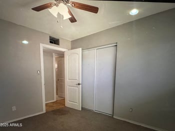 6111 64th Dr, Glendale, AZ 85301
