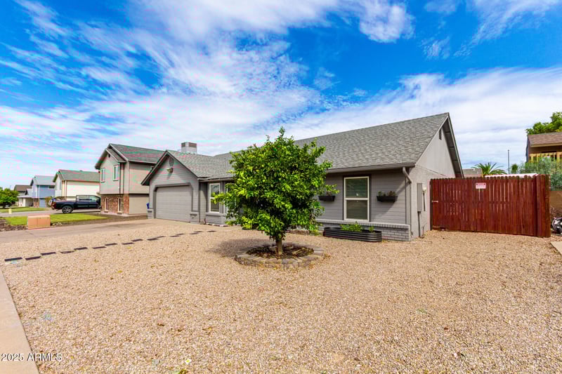 6112 Ingram St, Mesa, AZ 85205