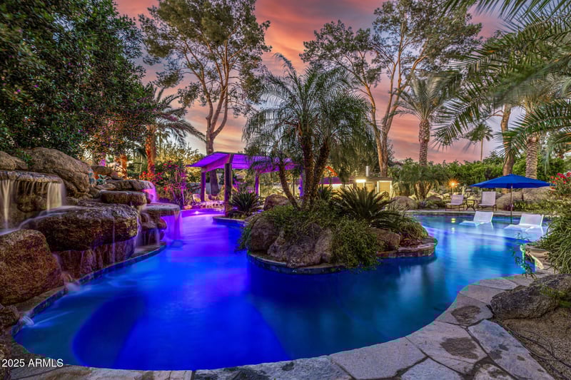 6112 Jenan Dr, Scottsdale, AZ 85254