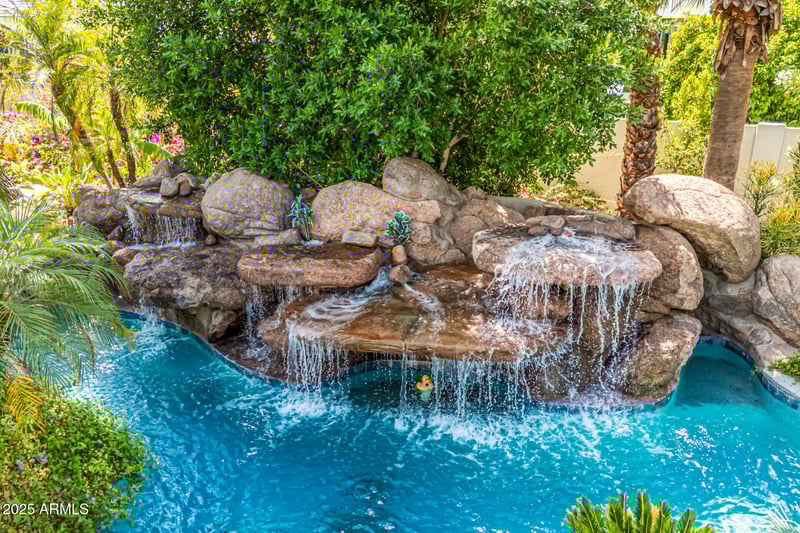 6112 Jenan Dr, Scottsdale, AZ 85254