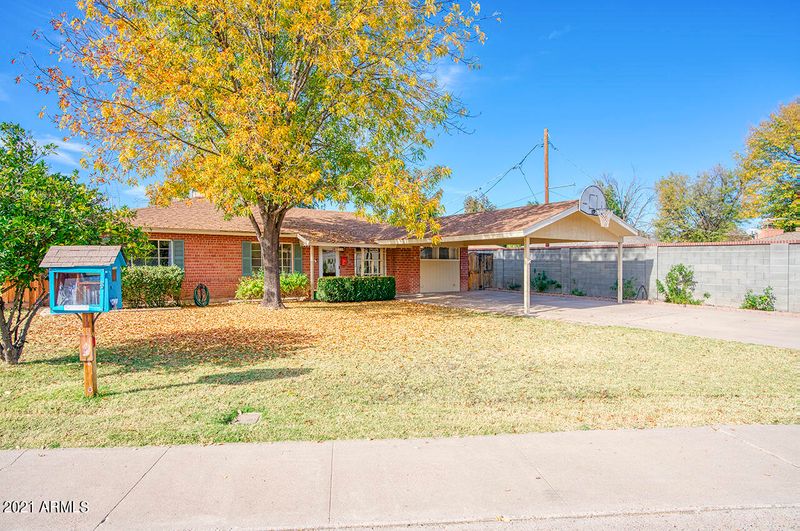 6112 N 16th Dr, Phoenix, AZ 85015