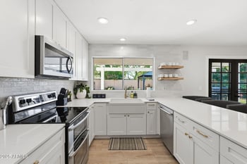 6113 Gelding Dr, Scottsdale, AZ 85254