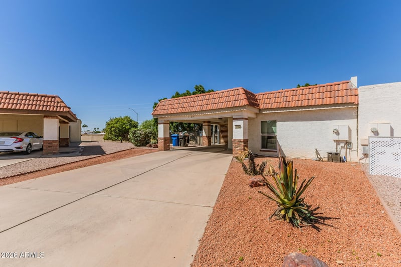 6114 Augusta Cir, Mesa, AZ 85215