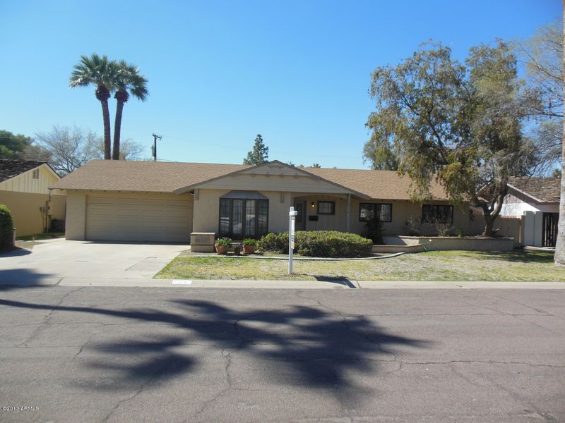 6114 N 13th Pl, Phoenix, AZ 85014