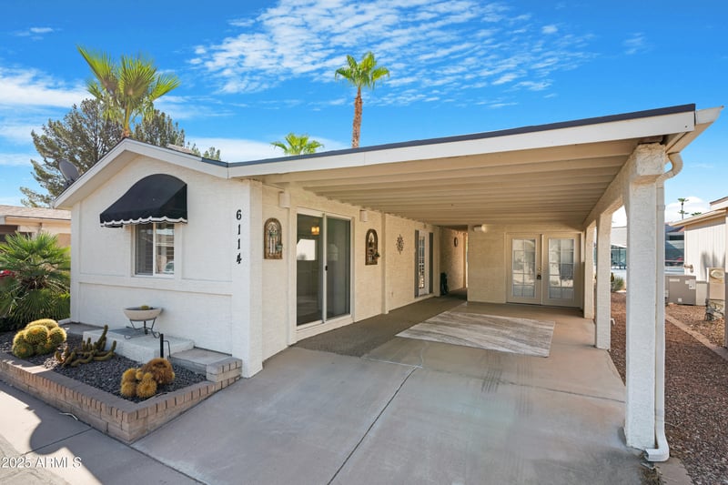 6114 Sawgrass Dr, Chandler, AZ 85249