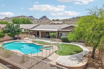 6114 W Hedgehog Pl, Phoenix, AZ 85083
