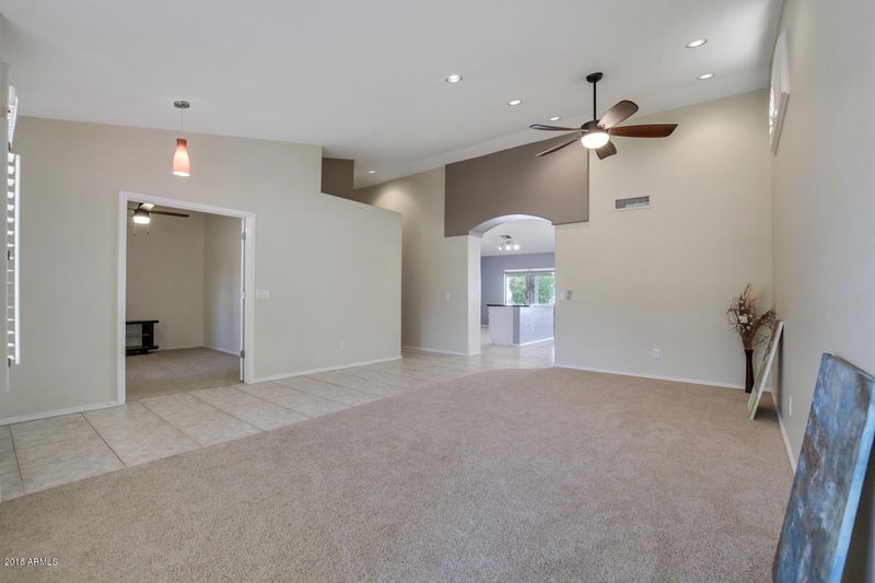 6114 W Park View Ln, Glendale, AZ 85310