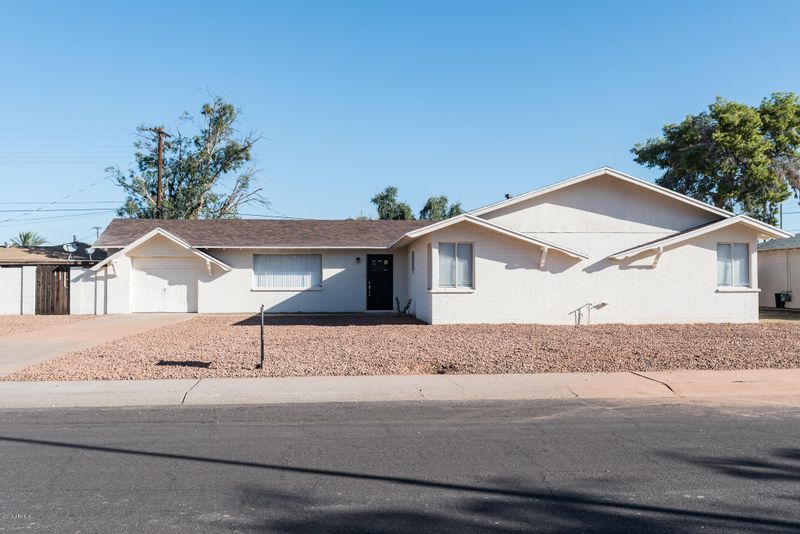 6116 W Oregon Ave, Glendale, AZ 85301