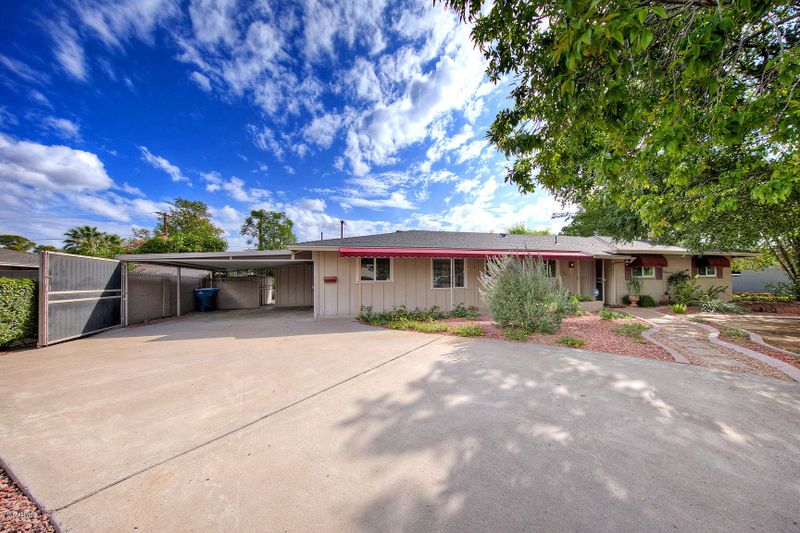 6117 N 11th Ave, Phoenix, AZ 85013
