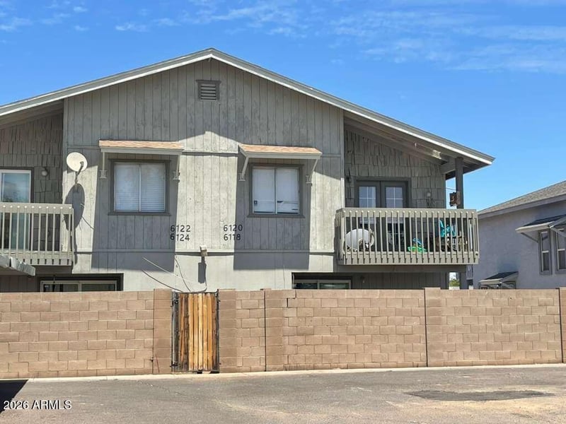 6118 W Morten Ave, Glendale, AZ 85301
