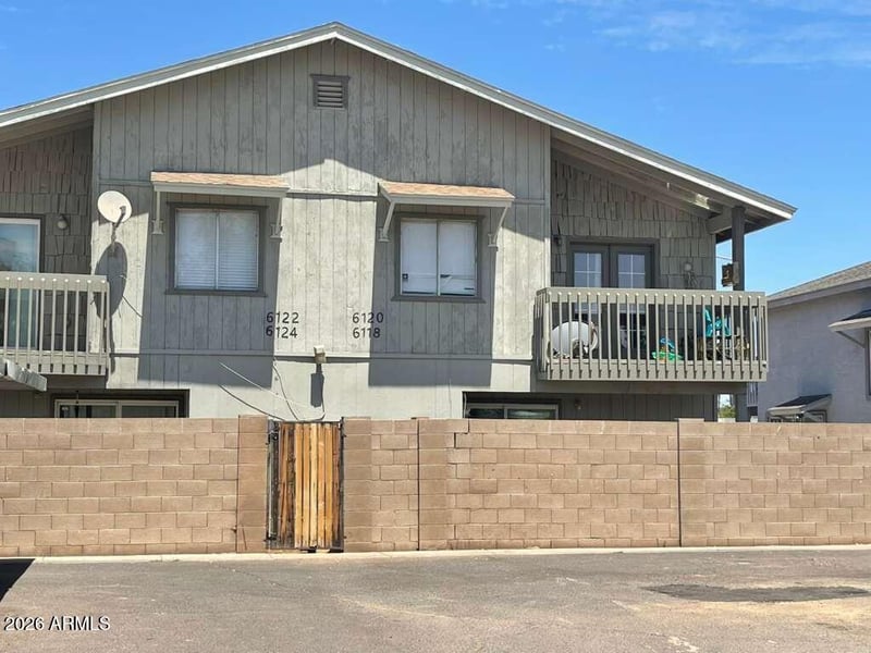 6118 W Morten Ave, Glendale, AZ 85301
