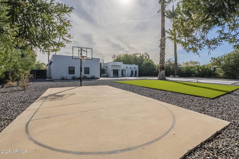 6119 Osborn Rd, Scottsdale, AZ 85251