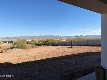 612 Amber Sun Dr, Phoenix, AZ 85085