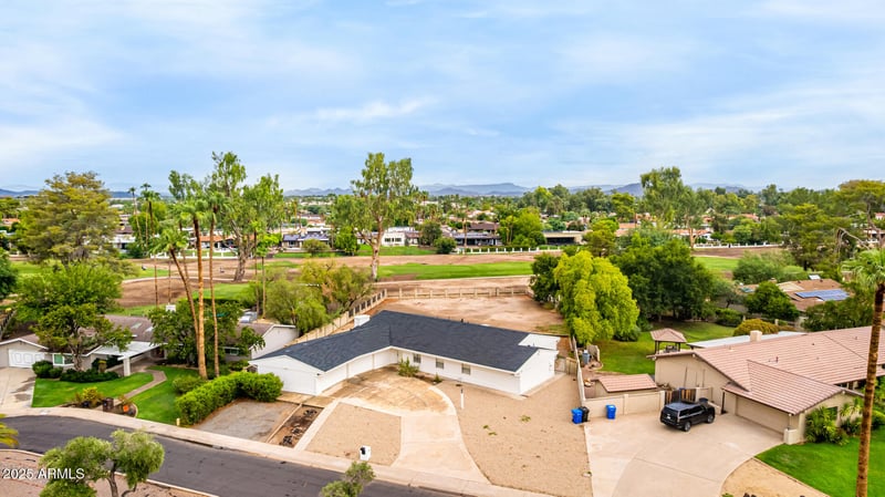 612 Bob O Link Ln, Phoenix, AZ 85023