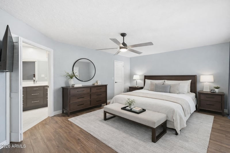 612 E Brook Hollow Dr, Phoenix, AZ 85022