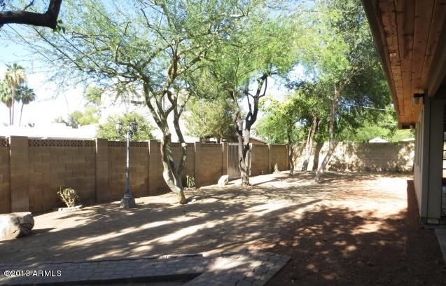 612 E Solana Dr, Tempe, AZ 85281