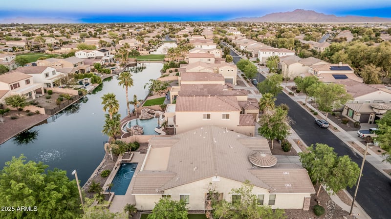 612 Riviera Dr, Chandler, AZ 85249